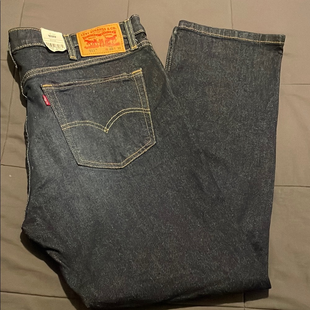 Levi's Men's Dark Denim Jeans 40x30 NWT